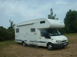 Camping-car vue de l'exterieur Camping-car vue de l'exterieur
